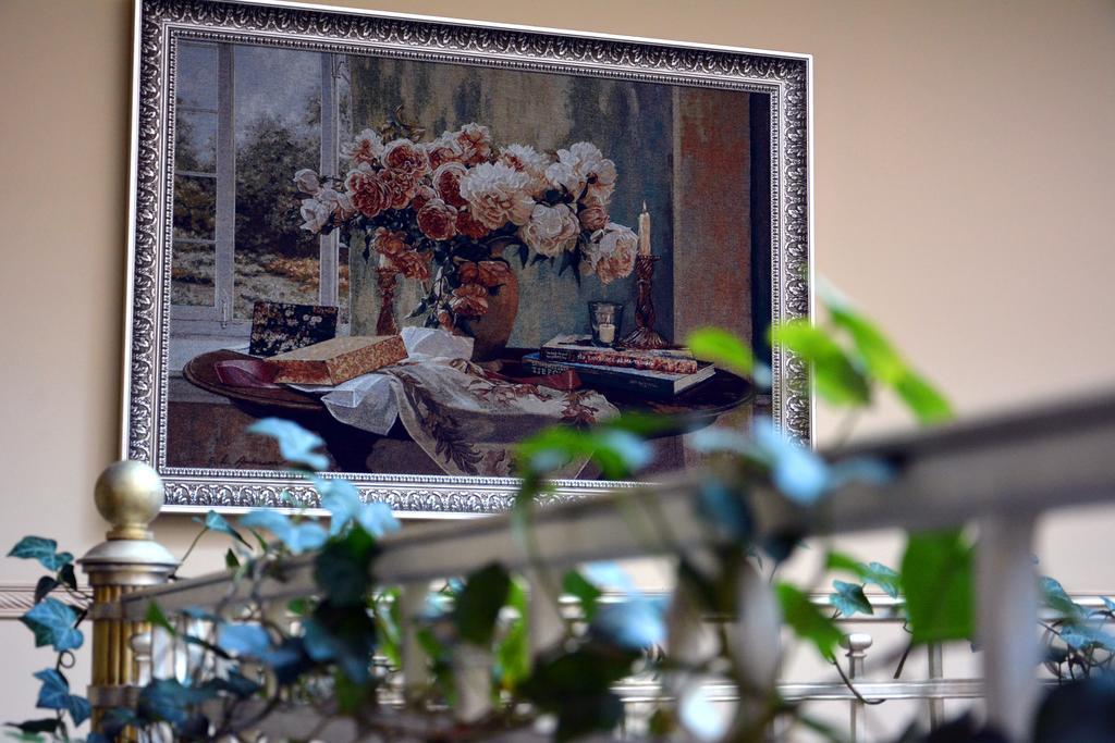 Atrium Hotel Ivano Frankivsk Bagian luar foto