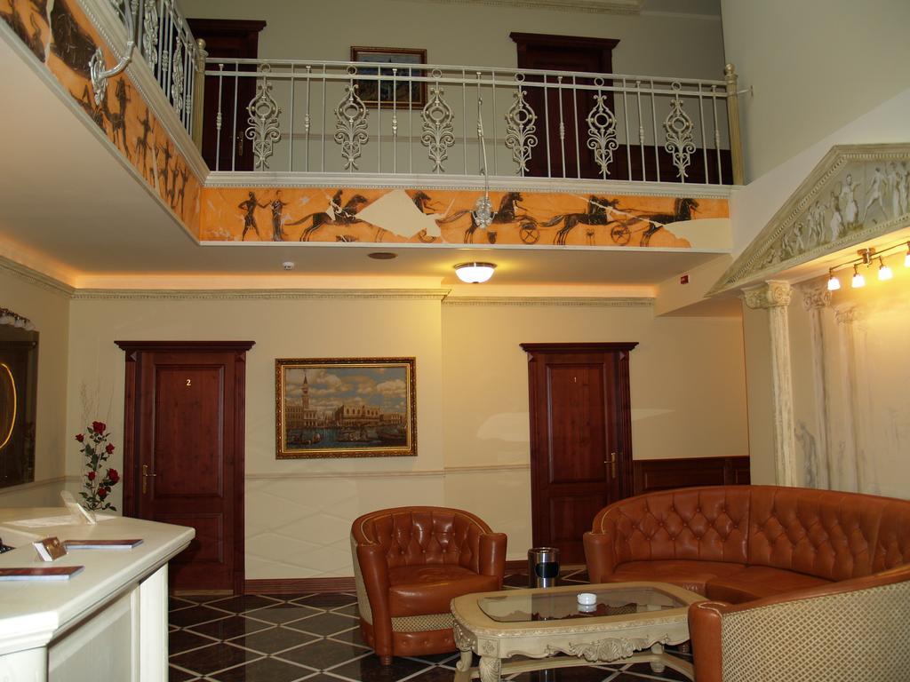Atrium Hotel Ivano Frankivsk Bagian luar foto